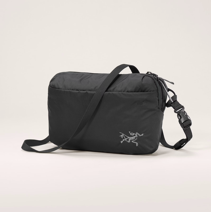 新品 未使用 アークテリクス Heliad Crossbody ブラック Arc'teryx Heliad Crossbody Bag – Campers' Corner